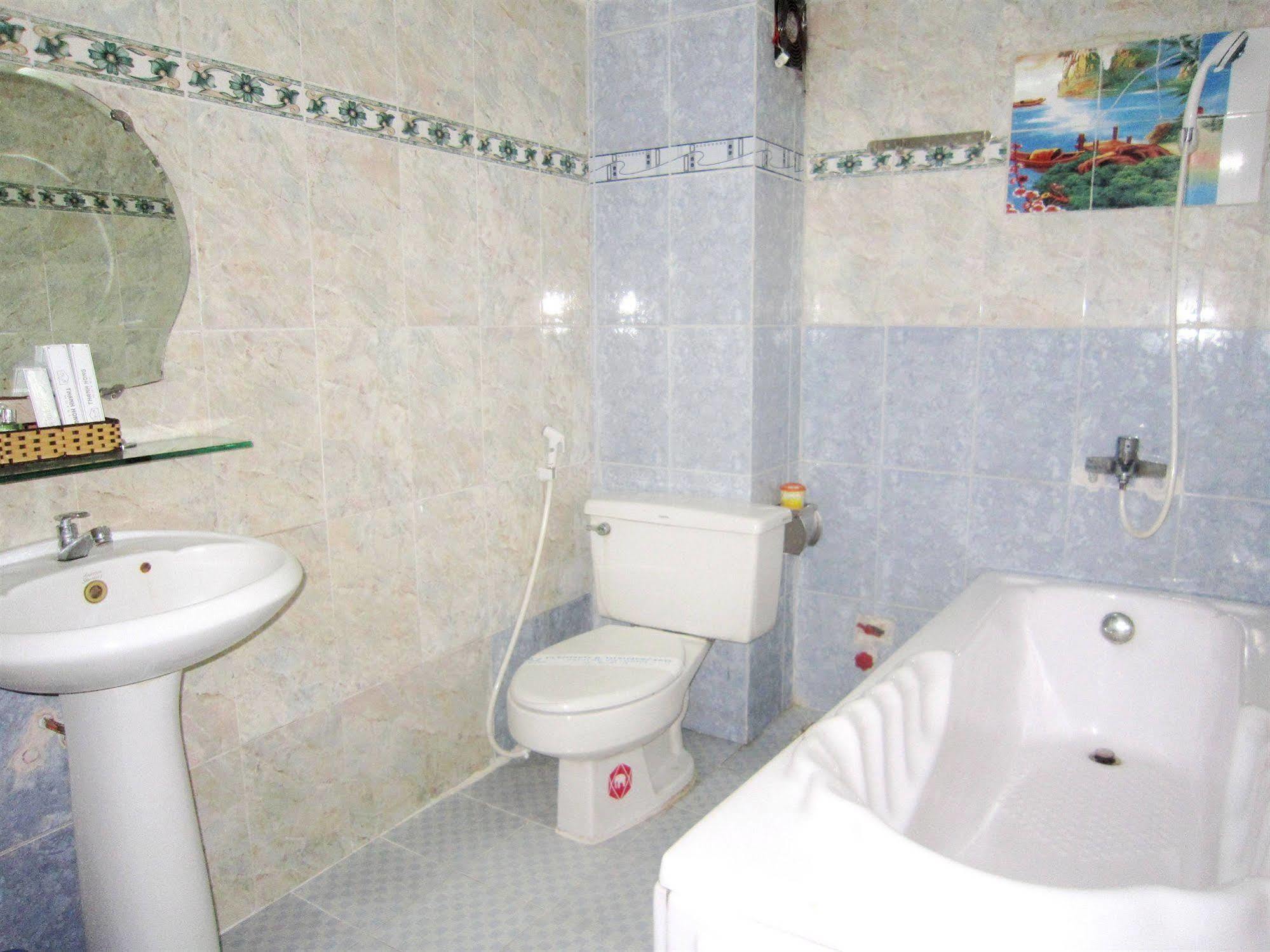 הו צ'י מין סיטי Thanh Hong Hotel מראה חיצוני תמונה